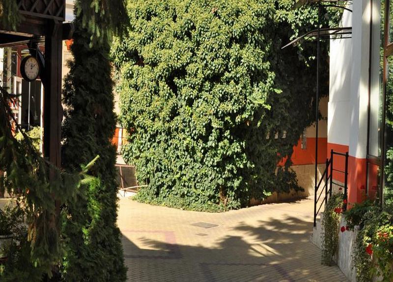 Hotel Cardinal Σάτου Μάρε Εξωτερικό φωτογραφία