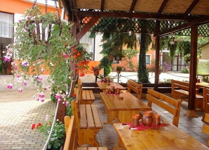 Hotel Cardinal Σάτου Μάρε Εξωτερικό φωτογραφία